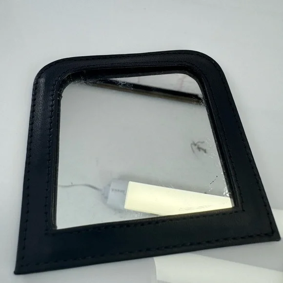 Radley Black Mirror Holder Wallet Dog Scottie Design - Picture 4 of 6